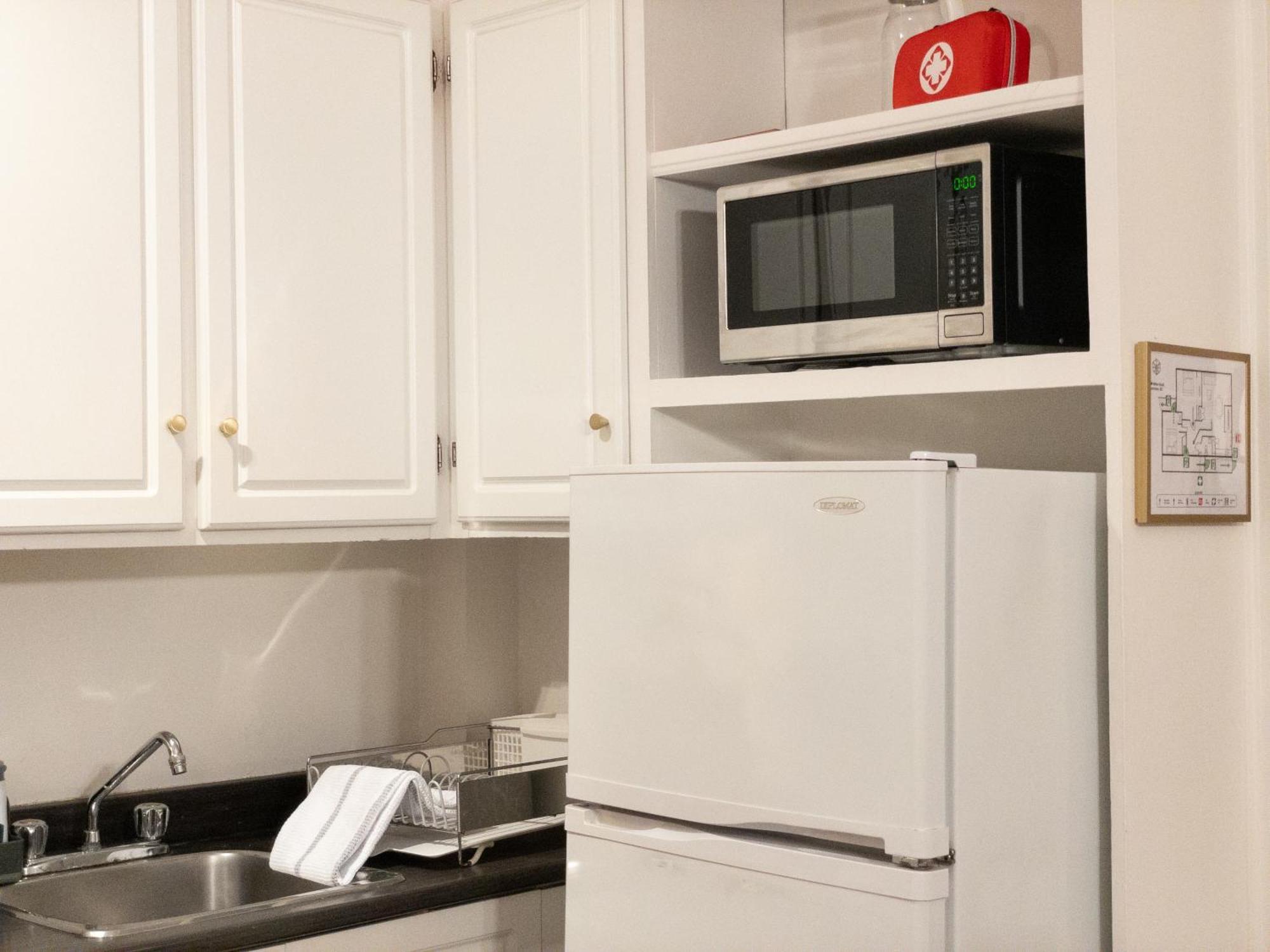 Heart Of Mtr For Memorable Experience 7Minmetro 2 Backyard Fully Equipped Villa Montreal Exterior foto